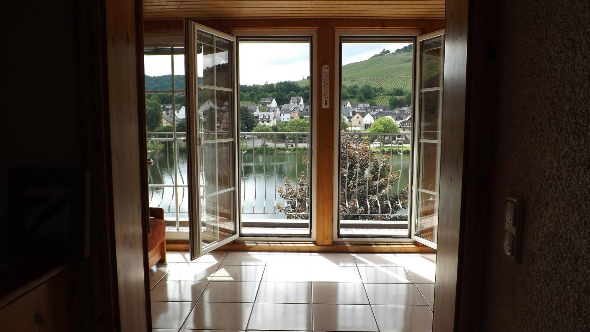 Appartamento Mosel Panorama Zell an der Mosel Esterno foto